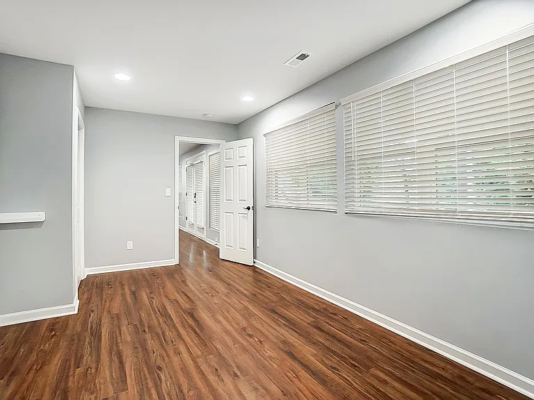 1724 Dunkirk Dr — Photo 41