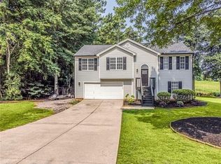 442 Stillwater Dr, Bethlehem, GA 30620