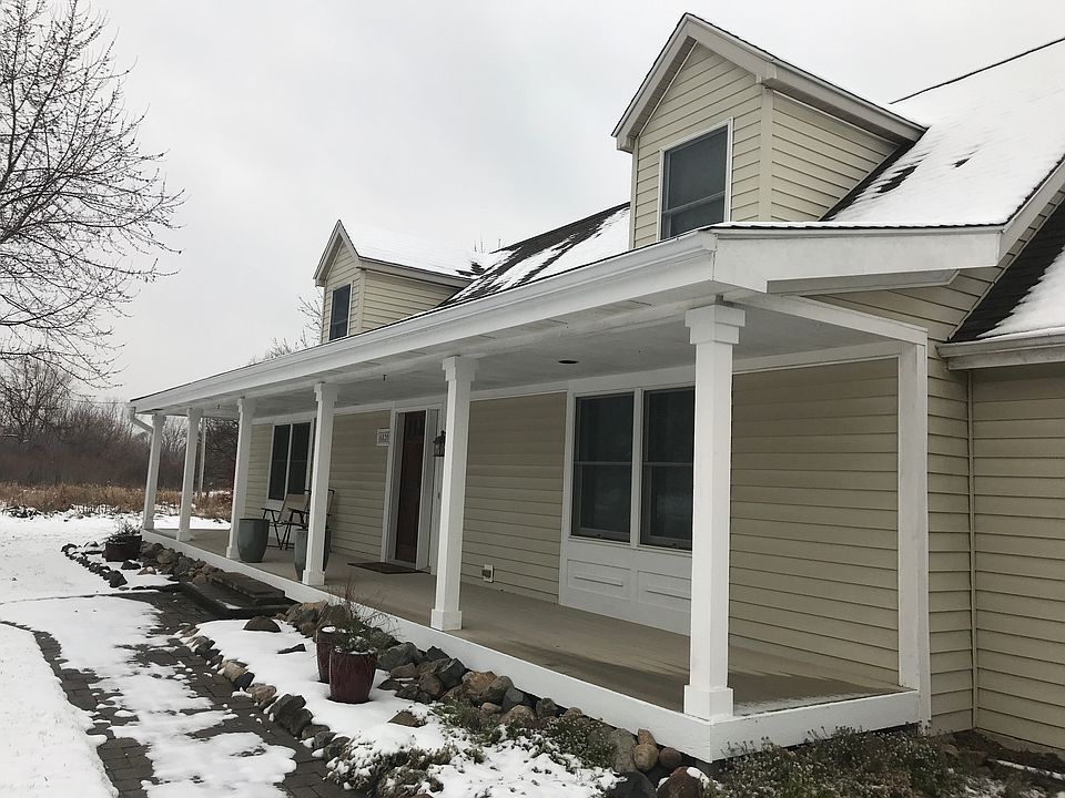 2nd image of 6820 Park Rd