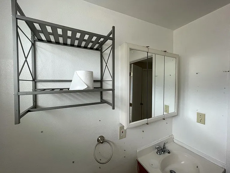 2135 Ihumai Pl — Photo 14