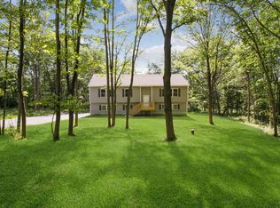 18 Organ Hill Rd, Poughkeepsie, NY 12603