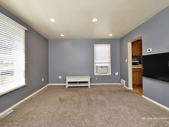 4th image of 3233 Elisha Ave
