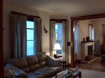 4th image of 2611 Polk St NE