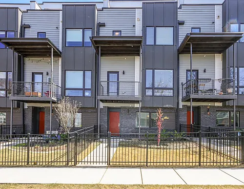 1145 Kirkwood Ave SE #14 Photo 1