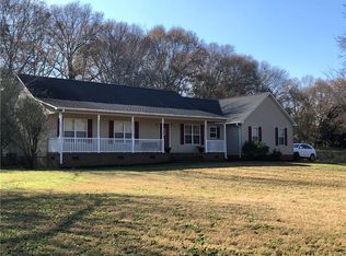 472 Babb Rd, Seneca, SC 29678