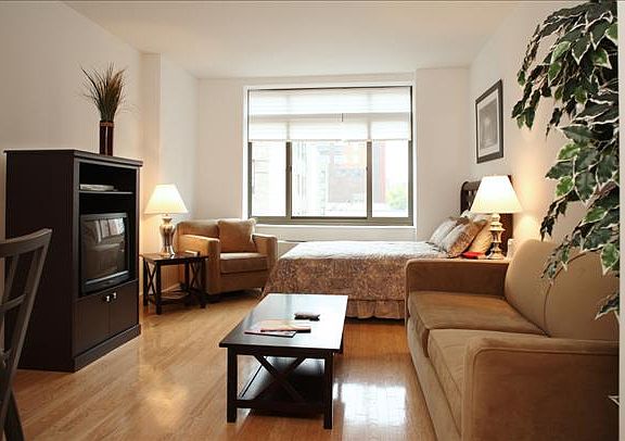 3rd image of 600 Washington St APT 718