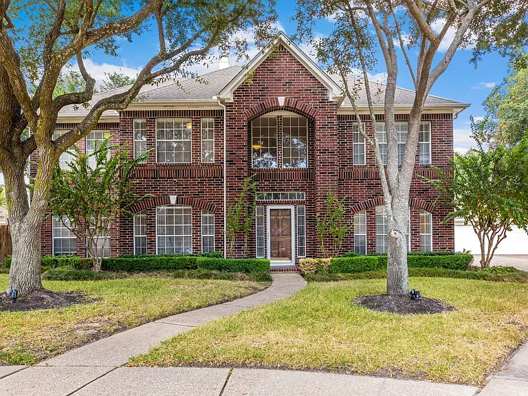15826 Jamie Lee Dr — Photo 50