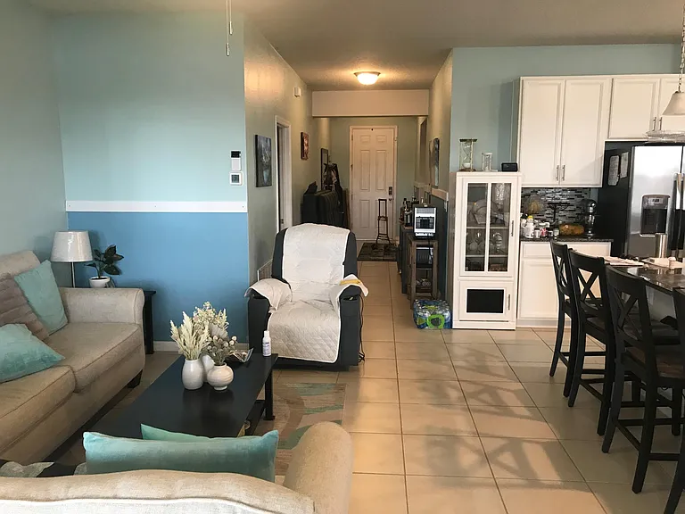1530 Chelsea Manor Cir — Photo 4