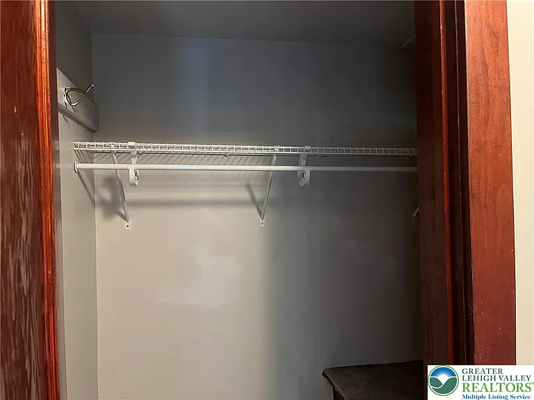 543 W Emaus Ave — Photo 48