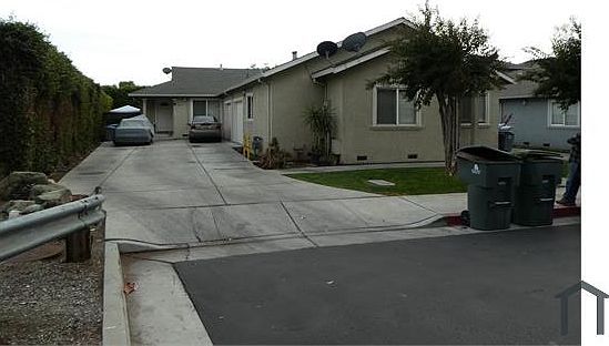 5th image of 550 Lewis St