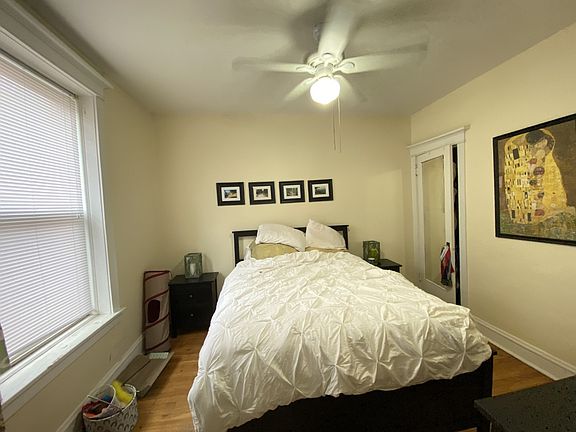 3rd image of 724 W Waveland Ave APT 2S