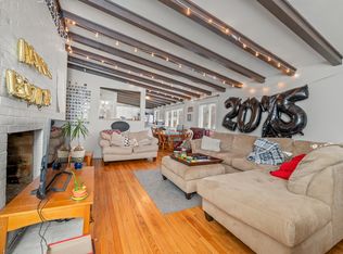 5 Cobblestone Rd, Bloomfield, CT 06002