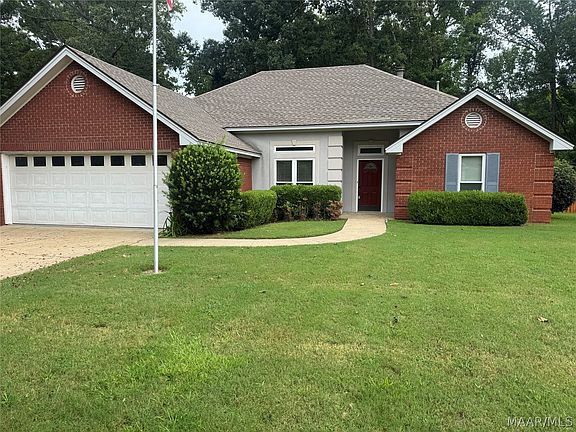 2nd image of 922 Silver Creek Cir