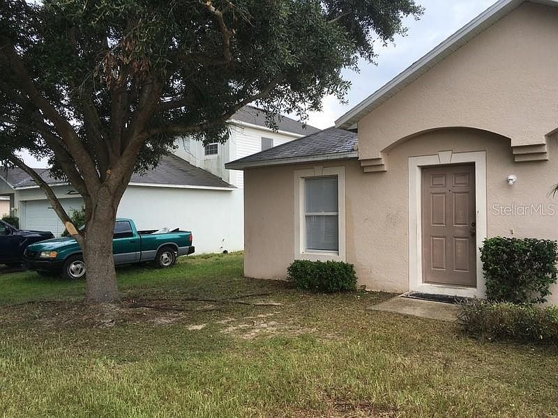 1st image of 3943 Warbler Dr