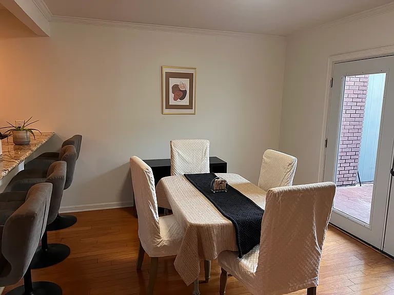 5329 Heatherstone Dr — Photo 8