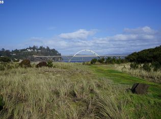 1902 NW Marineview Dr, Waldport, OR 97394