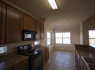 6028 Brookside Dr, Denton, TX 76226