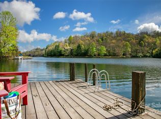 228 Echota Ln, Brevard, NC 28712