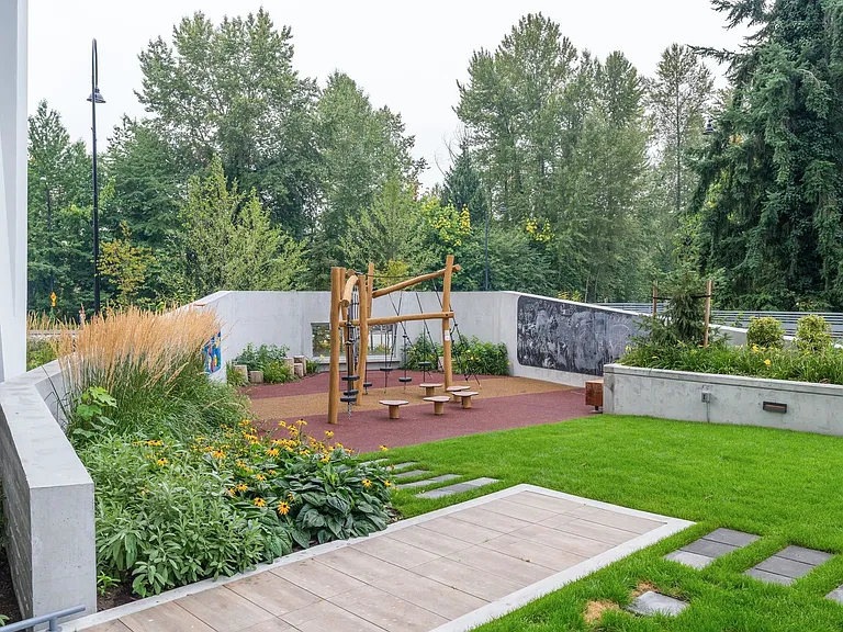 200 Klahanie Ct #1104 — Photo 12