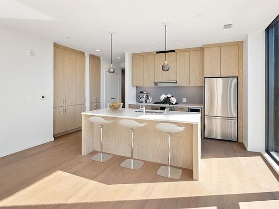 3rd image of 57 Quincy Shore Dr #500