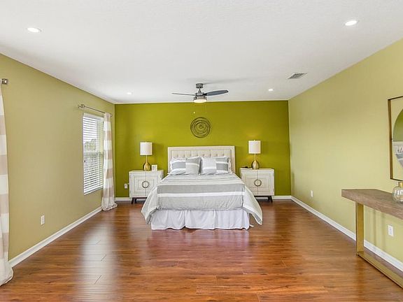 5th image of 508 Legacy Park Dr