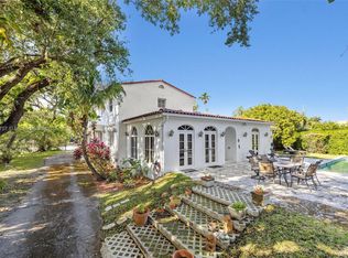 5101 Alton Rd, Miami Beach, FL 33140