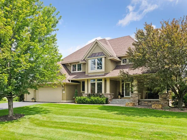 950 Willow View Dr, Long Lake, MN 55356