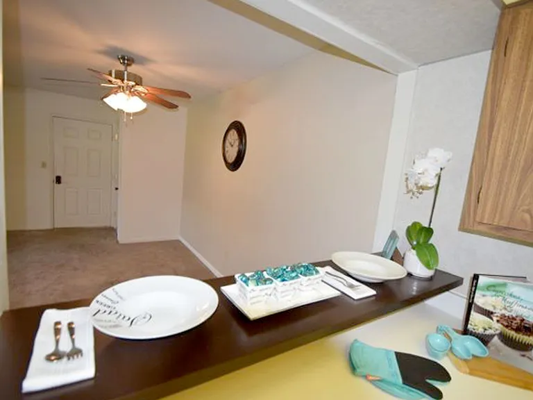 The Ravine Apartment Homes — Photo 36