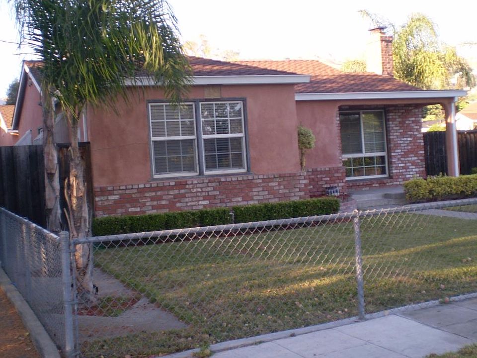 1st image of 98 Sunnyslope Ave