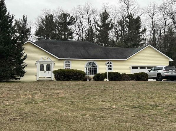 541 East Flint Street, Lyndon Station, WI 53944