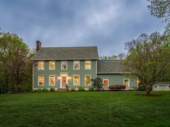 151 Woodhenge Drive, Tolland, CT 06084