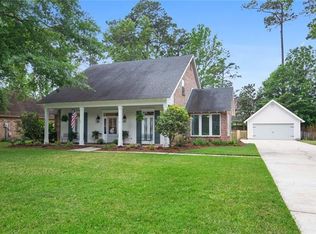 250 Lotus Dr S, Mandeville, LA 70471
