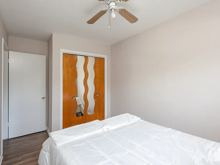6427 N Hermitage Ave — Photo 14