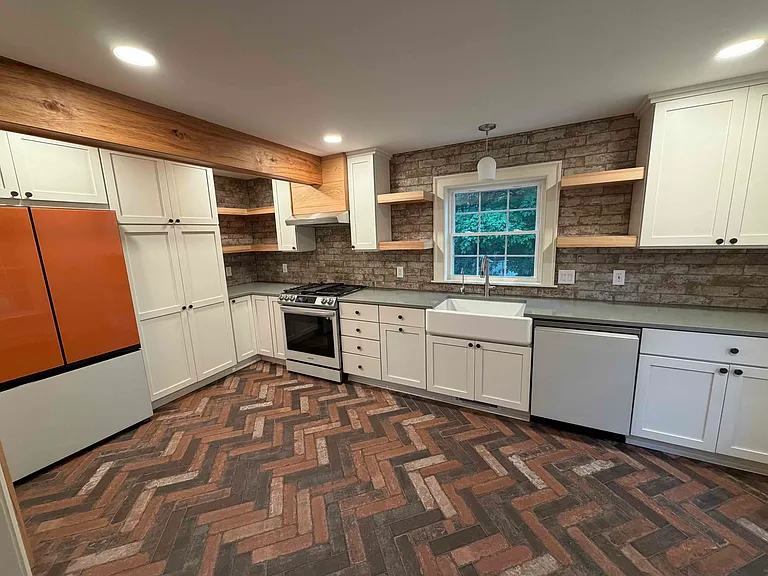 392 Walnut Hill Rd #2 — Photo 5