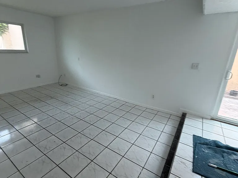 6900 SW 104th Ct — Photo 19