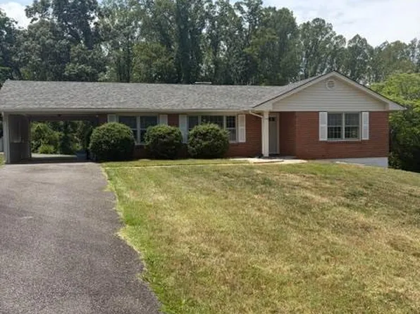 103 Idlebrook Dr, Madison Heights, VA 24572