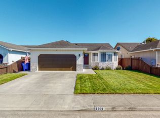 2305 Silverbrook Ct, McKinleyville, CA 95519