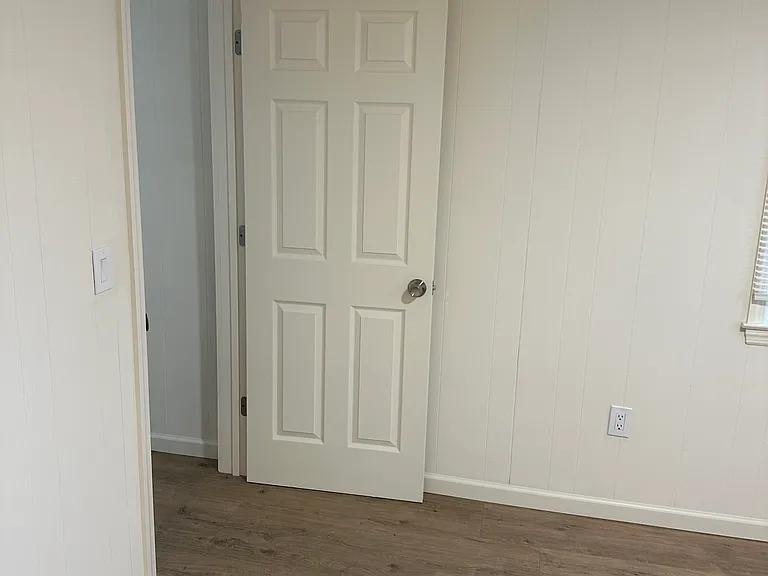 672 Lincoln Ave — Photo 14