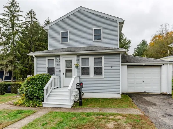 302 Waterman Ave, Smithfield, RI 02917