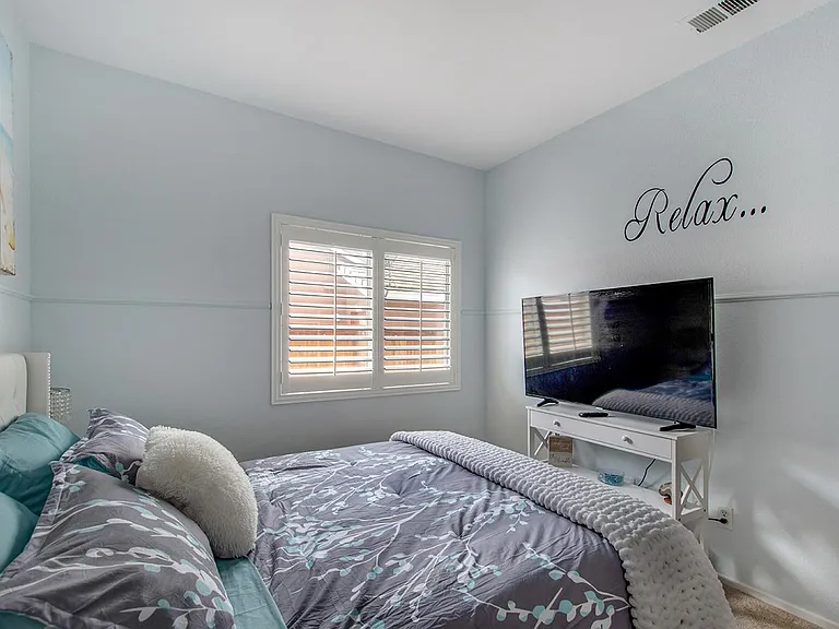 330 Del Flora St — Photo 24
