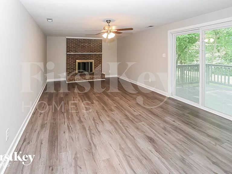 10800 Balbriggan Ct — Photo 8
