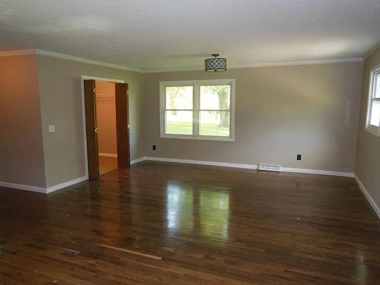 204 Cal Ave — Photo 7