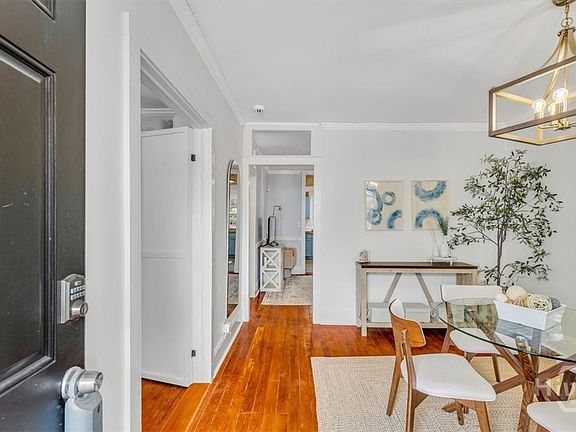 5th image of 531 E 31st Street
