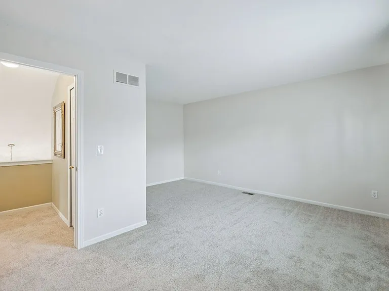 2799 Lochmoor Blvd — Photo 20