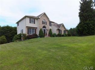 111 Awesome Dr, Nazareth, PA