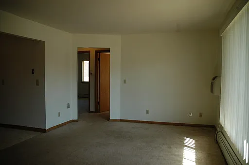 Garden Circle Apartments — Photo 12