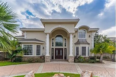 638 Estrella Ave photo 1