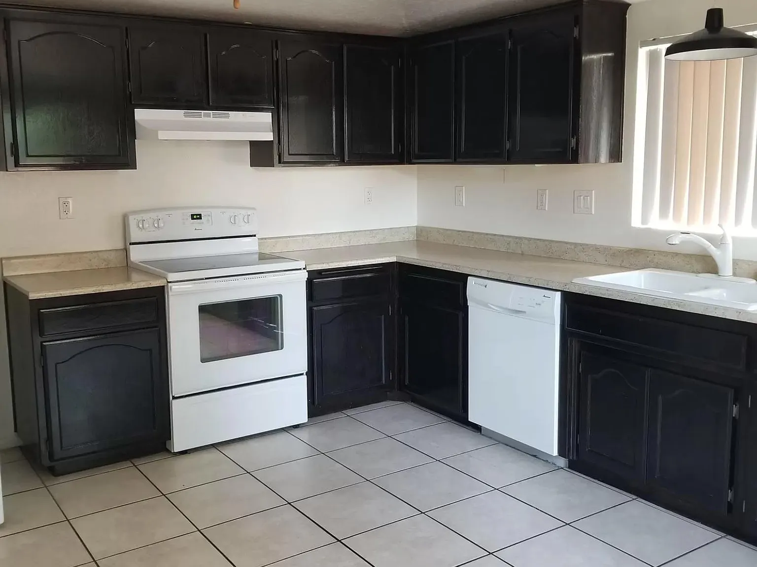7752 Normal Ave — Photo 3