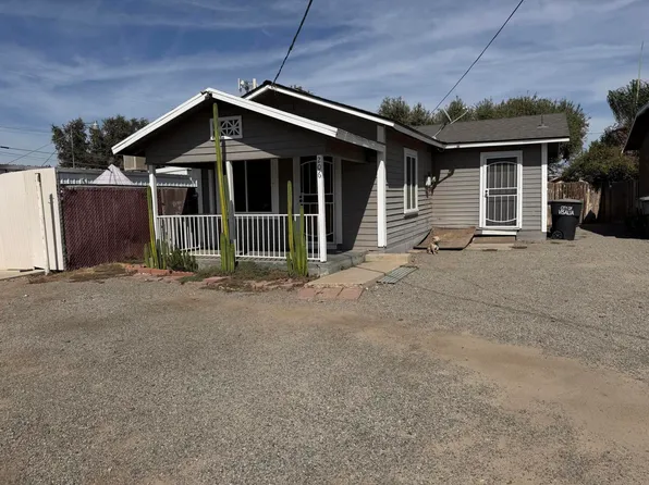 206 S Bradley Court, Visalia, CA 93292