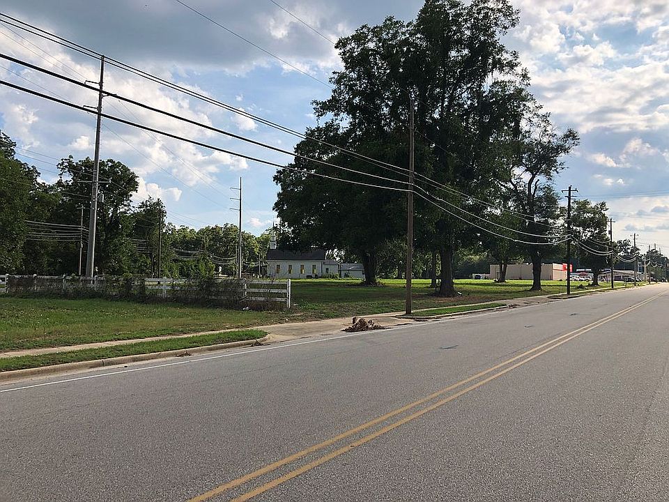 2nd image of Ware St